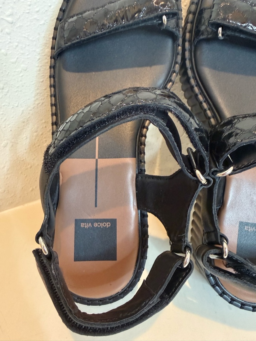Dolce Vita Debra Embossed Leather Black Croc Platform Sandal Size 9.5 NWT - Picture 14 of 16